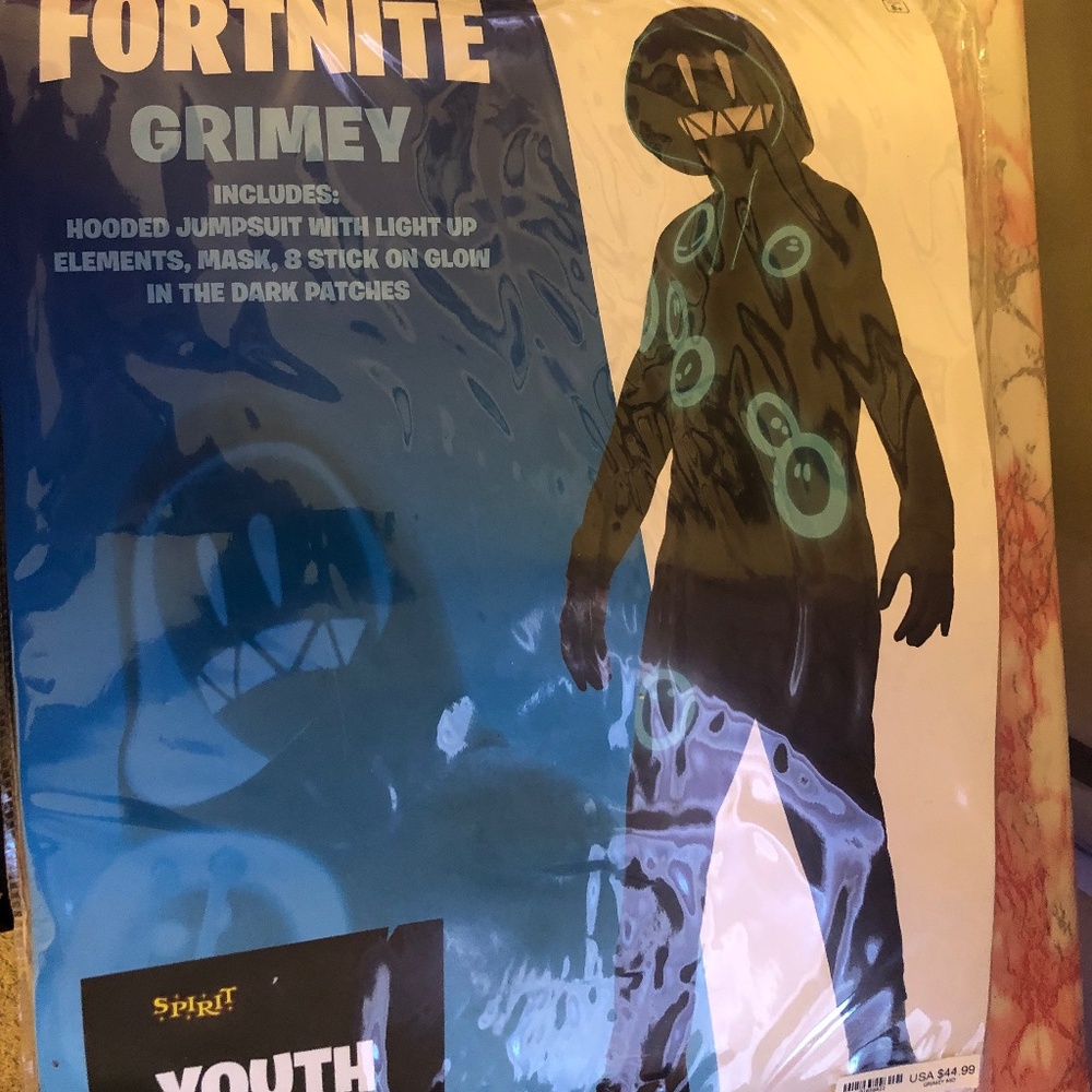 Halloween costume Fortnite Grimey